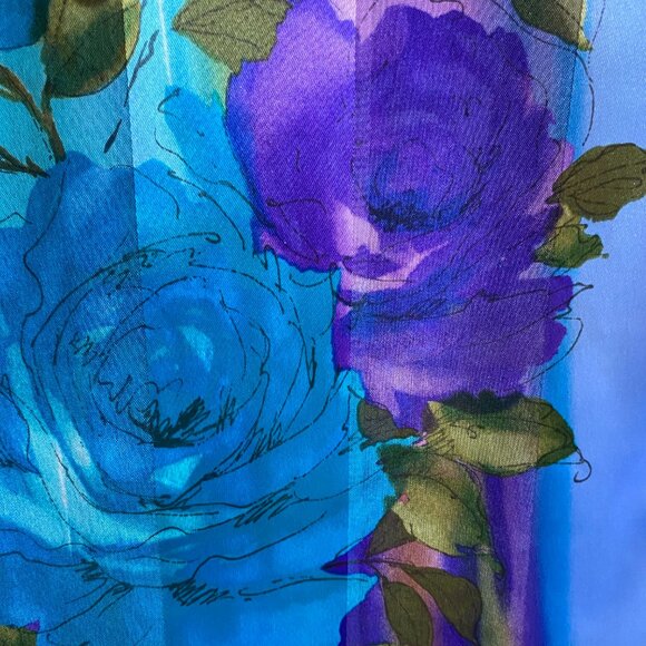 2/$20 👒 Careta Vintage Oldstock Sheer Scarf with Blue and Purple Floral Pattern - Picture 4 of 8